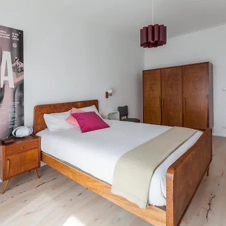 Appartement Spacious Bright Ap 2 Porto